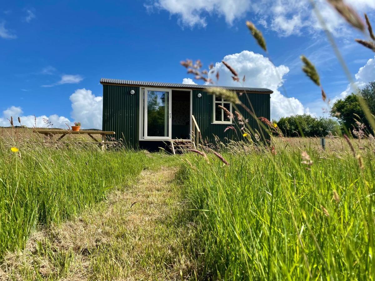 הוילה בנטרי Stepping Stones Glamping 'The Olive' מראה חיצוני תמונה